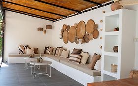 Manao Pool Villa 3 - 5 Mins Walk To The Beach